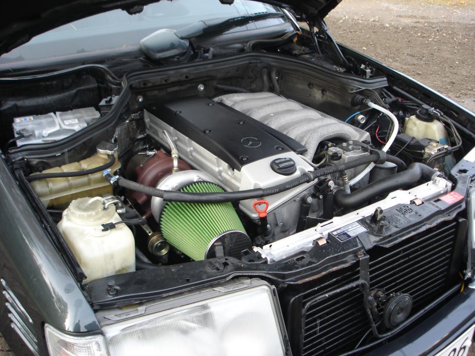 W124 E300 Turbo.jpg