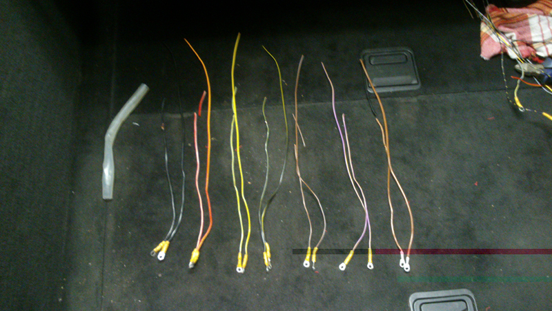 Draden van een sloper die aan de binnenzijde zit, op maat geknipt. deze dus gesoldeerd.